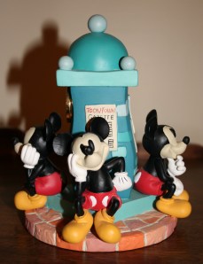 Figurine Clock Tower Mickey 2 +