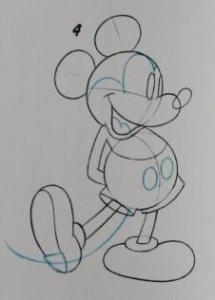 Drawing Classic Mickey Body 4