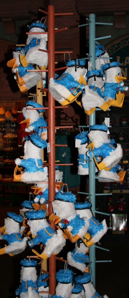 Pinata Display