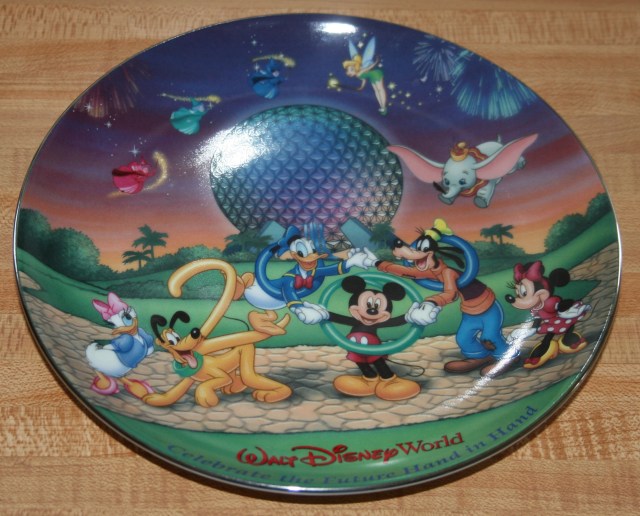 2000 Collector Plate 003