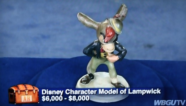 Pinocchio figurine 003