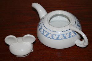 disney-tea-pots-007