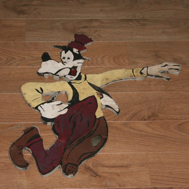 goofy-folk-art-001