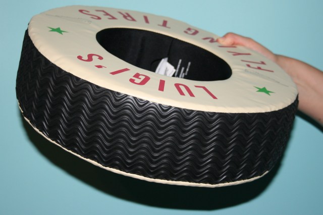 luigis-flying-tires-hat-008