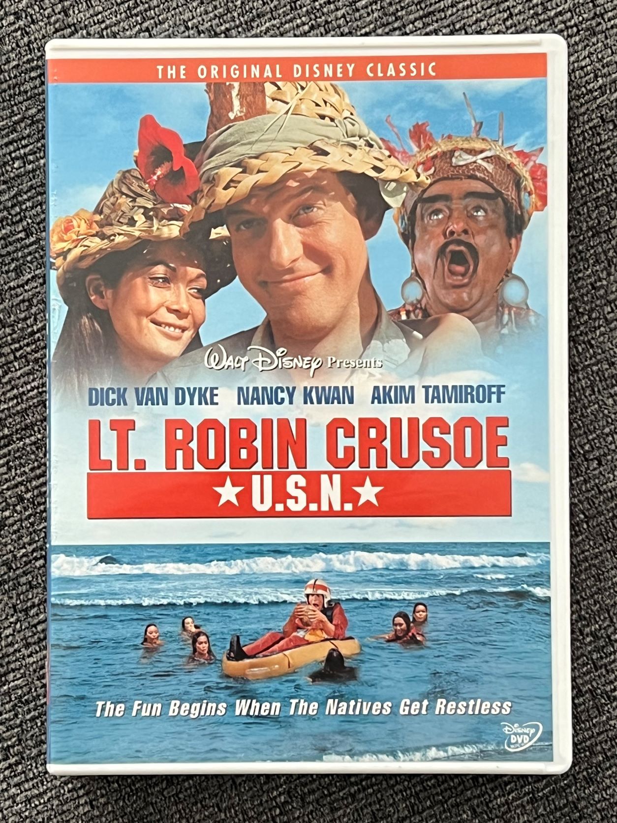 Lt. Robin Crusoe U.S.N. Movie & Book Review | Disleelandia